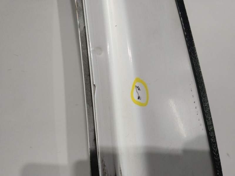 Recambio de puerta delantera izquierda para renault trafic furgón l1h1 2,7t referencia OEM IAM 7751472214  BLANCO