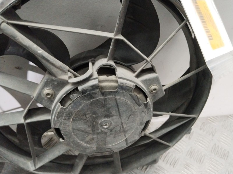 Recambio de electroventilador para ford focus berlina (cak) ambiente referencia OEM IAM 98AB8C607  