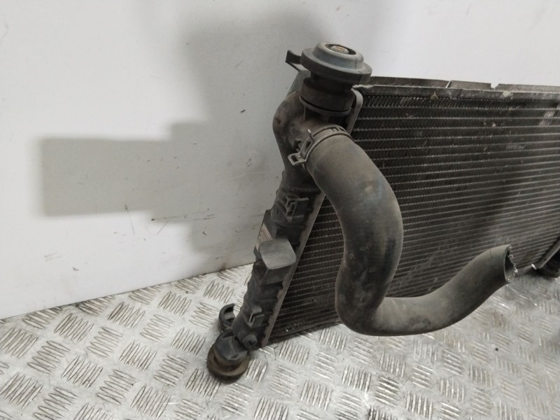 Recambio de radiador agua para ford focus berlina (cak) ambiente referencia OEM IAM 8801D04  