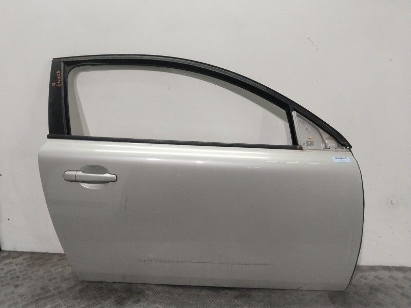Recambio de puerta delantera derecha para volvo c30 (533) 2.0 d referencia OEM IAM 31335484  