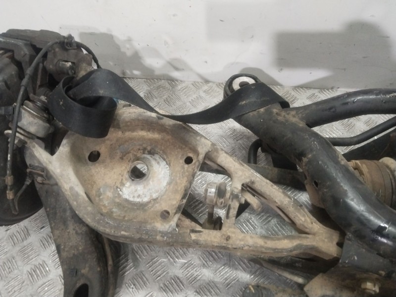 Recambio de puente trasero para bmw x3 (e83) 2.0 sd referencia OEM IAM 33303450227 33107567996 