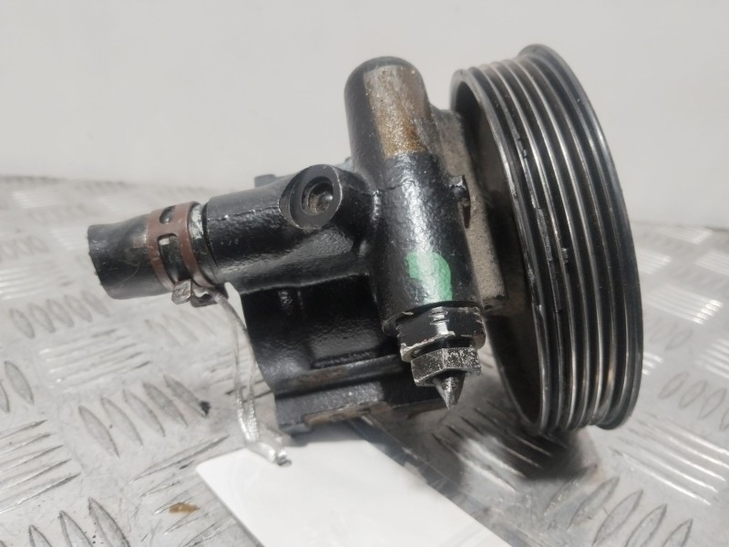 Recambio de bomba direccion para renault kangoo (kc0/1_) 1.6 16v referencia OEM IAM 8200246248  