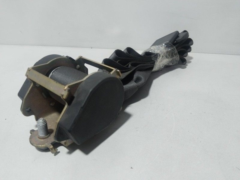 Recambio de cinturon seguridad trasero central para renault scenic ii grand luxe privilege referencia OEM IAM A6021704  