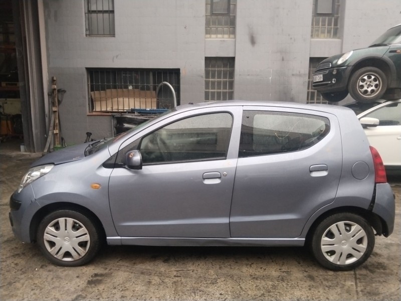 nissan pixo (ua0) del año 2010