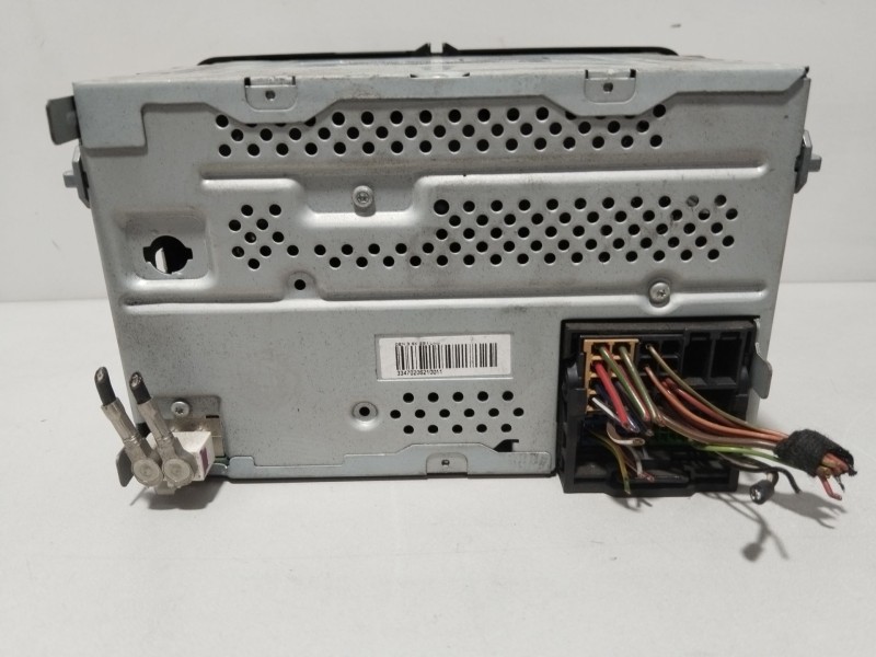 Recambio de sistema audio / radio cd para skoda rapid active referencia OEM IAM 5J0035161  