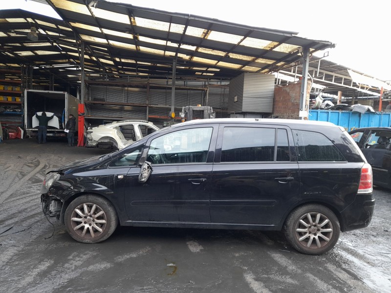 opel zafira / zafira family b (a05) del año 2008