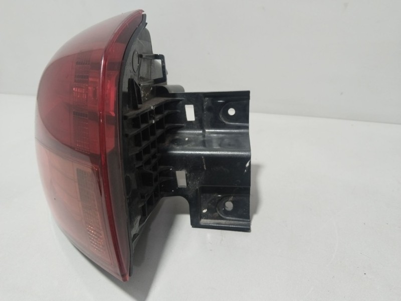 Recambio de piloto trasero izquierdo para hyundai tucson (tl, tle) 1.6 gdi referencia OEM IAM 92401D7600  