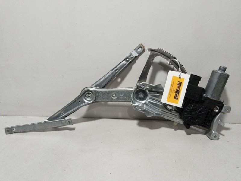 Recambio de elevalunas delantero derecho para opel astra h berlina cosmo referencia OEM IAM 93178696  