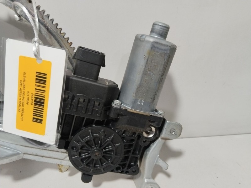 Recambio de elevalunas delantero derecho para opel astra h berlina cosmo referencia OEM IAM 93178696  