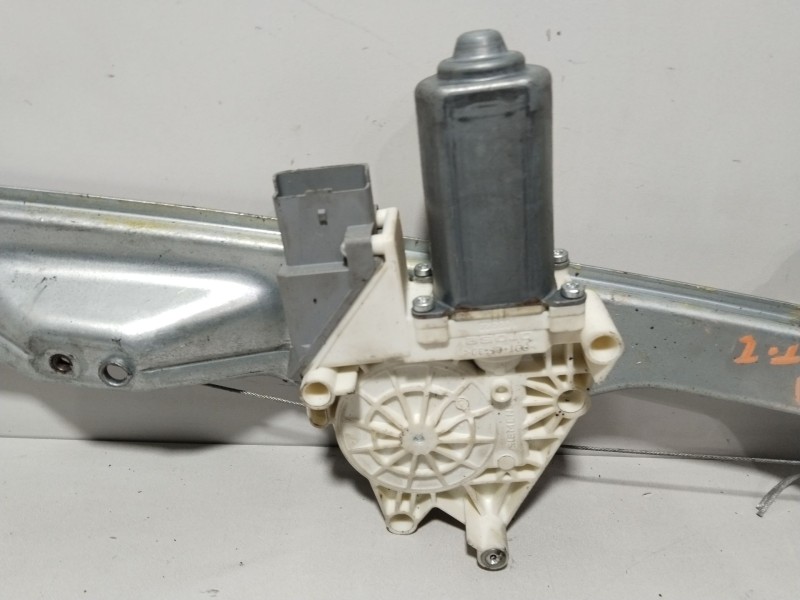 Recambio de elevalunas trasero izquierdo para citroën c4 berlina collection referencia OEM IAM 9681814080  