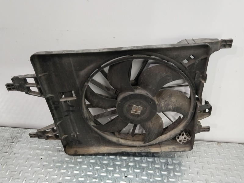 Recambio de electroventilador para renault kangoo furgón compact comfort referencia OEM IAM 8200427466B  