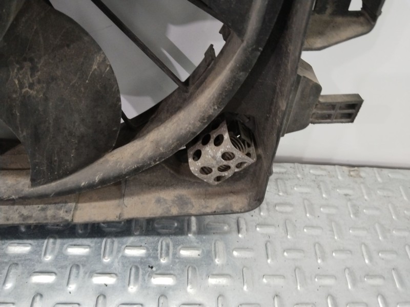 Recambio de electroventilador para renault kangoo furgón compact comfort referencia OEM IAM 8200427466B  