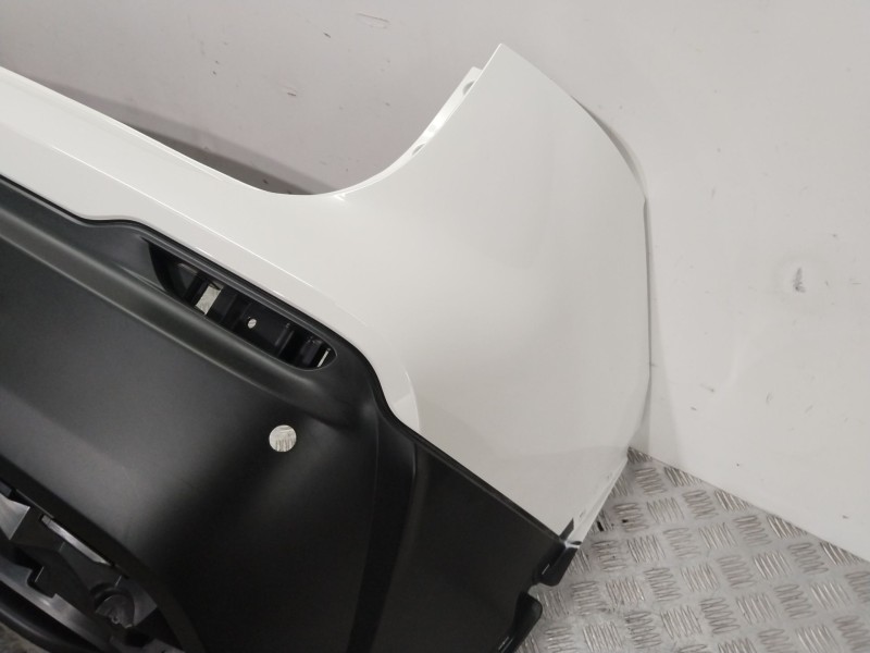 Recambio de paragolpes trasero para nissan qashqai ii (j11, j11_) 1.6 dci referencia OEM IAM 85022HV20H  BLANCO