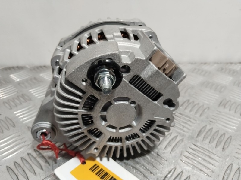 Recambio de alternador para nissan note (e12) 1.2 referencia OEM IAM 231003VA5M QSRAMI1172 5622522