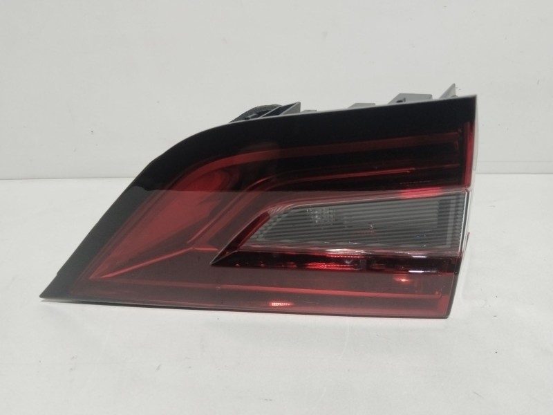 Recambio de piloto porton trasero izquierdo para nissan juke (f16_) 1.6 hybrid referencia OEM IAM 2SA01435301  