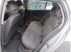 volkswagen golf v (1k1) del año 2004 2