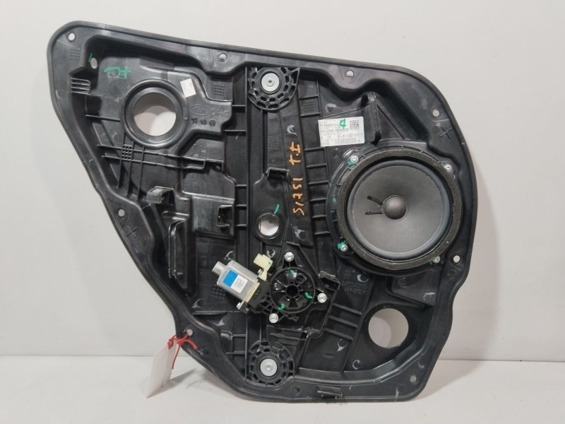 Recambio de elevalunas trasero izquierdo para kia ceed tourer (cd) 1.6 crdi 136 referencia OEM IAM 83471J7000  