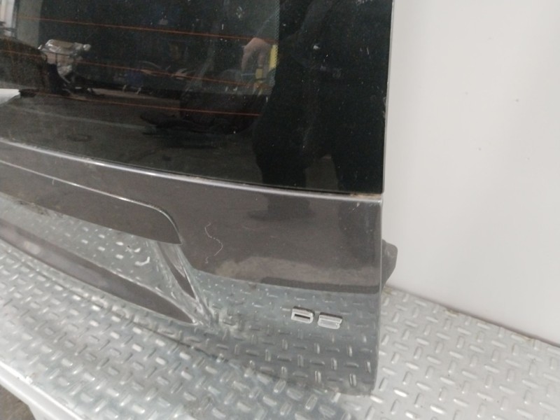 Recambio de porton trasero para volvo v50 (545) d5 referencia OEM IAM 31218941  