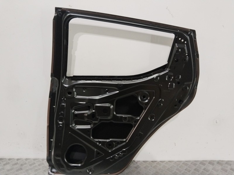 Recambio de puerta trasera derecha para nissan micra v (k14) 1.0 referencia OEM IAM 821125FA5B  