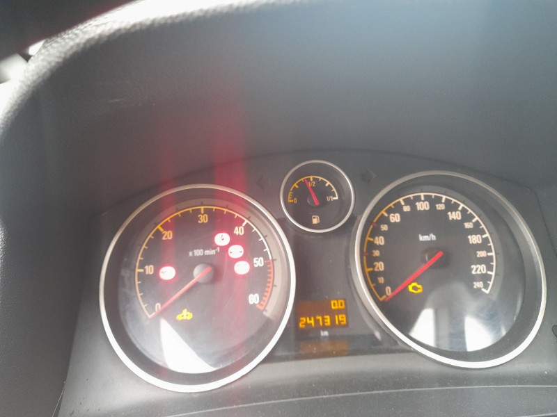 opel zafira / zafira family b (a05) del año 2006