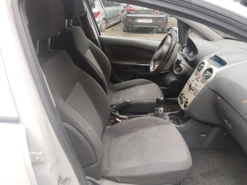 opel corsa d (s07) del año 2008