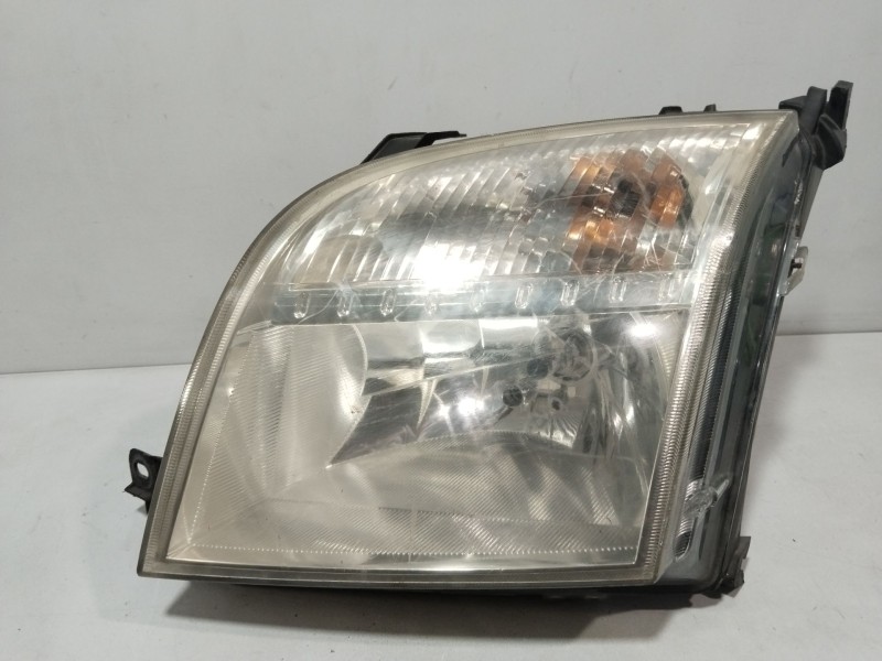 Recambio de faro izquierdo para ford fusion (cbk) ambiente referencia OEM IAM 1526782  