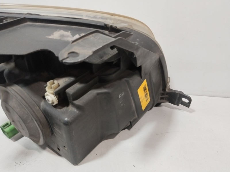 Recambio de faro izquierdo para ford fusion (cbk) ambiente referencia OEM IAM 1526782  