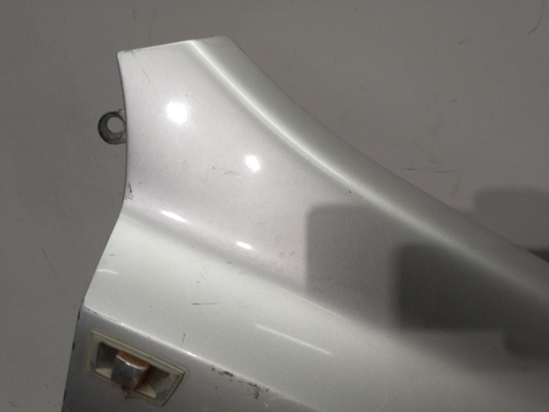 Recambio de aleta delantera derecha para opel astra h (a04) 1.6 (l48) referencia OEM IAM 6102349  