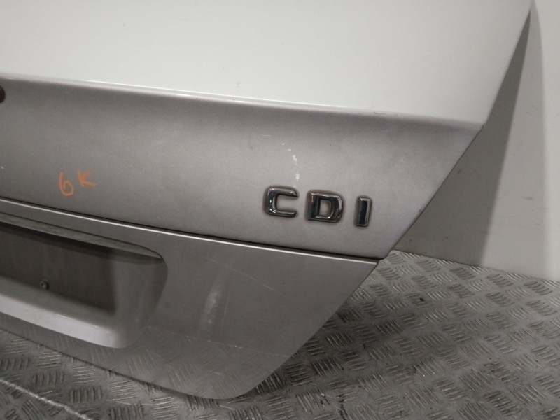Recambio de porton trasero para mercedes-benz clase e (w211) e 320 cdi (211.026) referencia OEM IAM A2117500075  