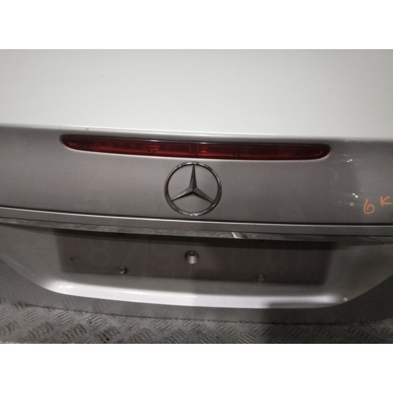 Recambio de porton trasero para mercedes-benz clase e (w211) e 320 cdi (211.026) referencia OEM IAM A2117500075  