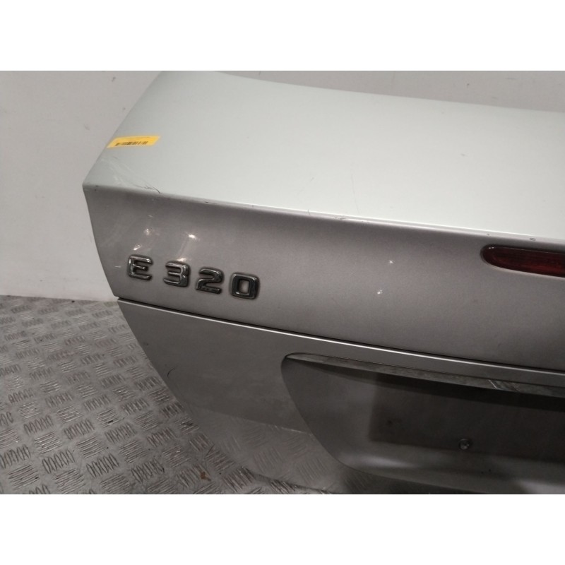 Recambio de porton trasero para mercedes-benz clase e (w211) e 320 cdi (211.026) referencia OEM IAM A2117500075  