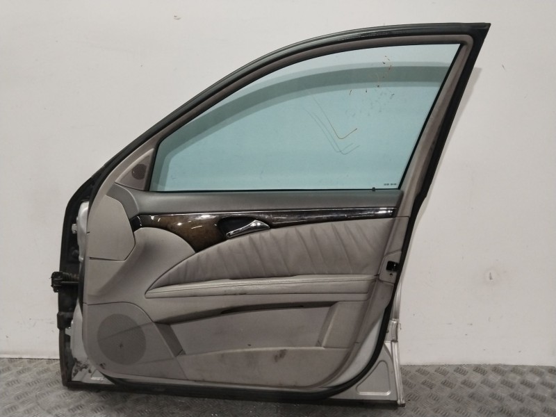 Recambio de puerta delantera derecha para mercedes-benz clase e (w211) e 320 cdi (211.026) referencia OEM IAM A2117201405  