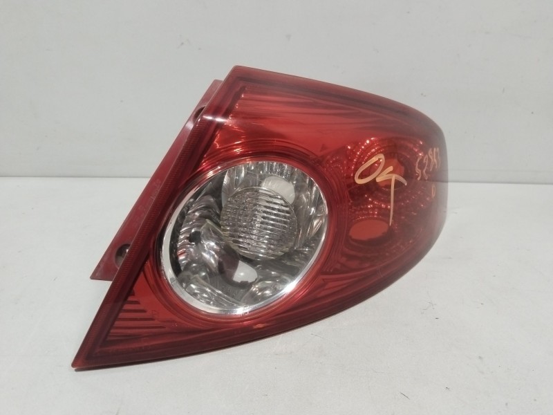 Recambio de piloto trasero derecho para chevrolet lacetti (j200) 1.6 referencia OEM IAM 201193  