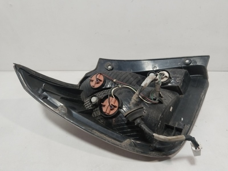 Recambio de piloto trasero derecho para kia rio ii (jb) 1.5 crdi referencia OEM IAM 924021G210  