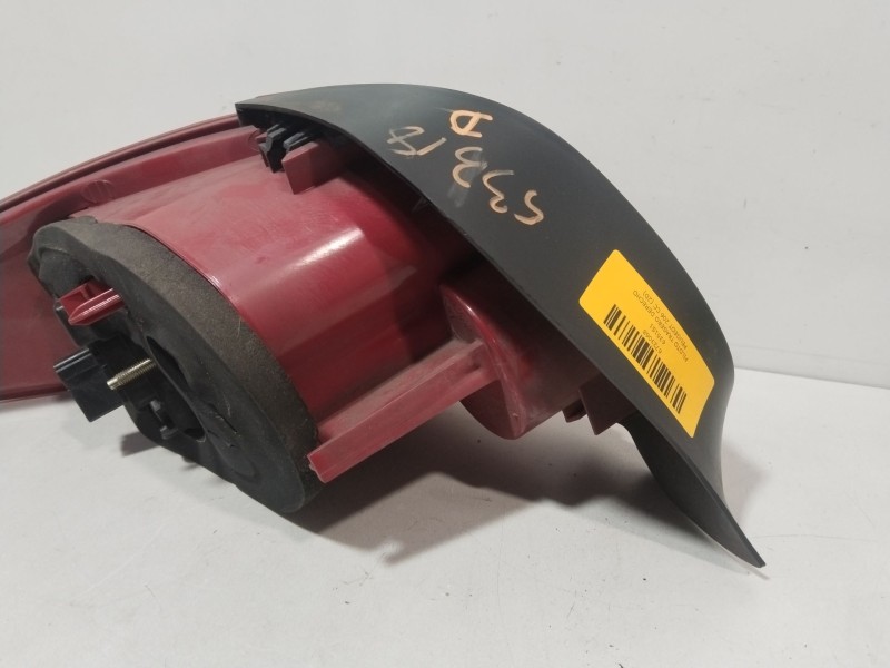 Recambio de piloto trasero derecho para peugeot 206 cc (2d) 1.6 referencia OEM IAM 6351S1  