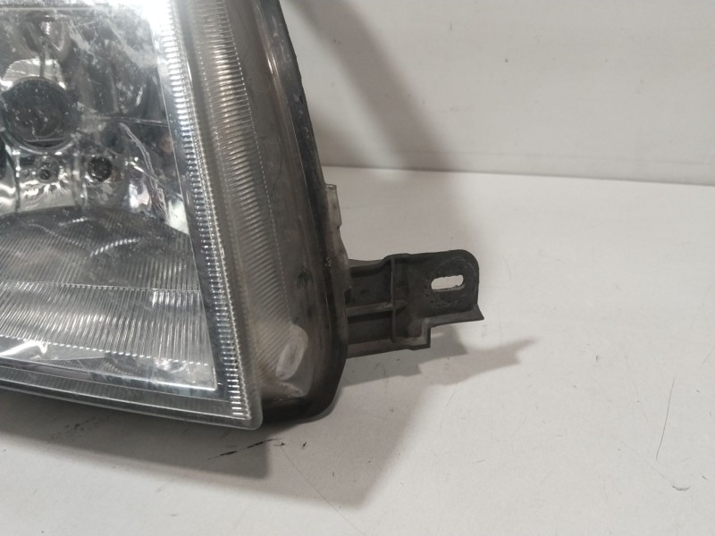 Recambio de faro derecho para ford fusion (ju_) 1.4 referencia OEM IAM 24689800R  