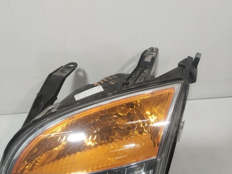 Recambio de faro izquierdo para ford fusion (ju_) 1.4 referencia OEM IAM 24689700L  