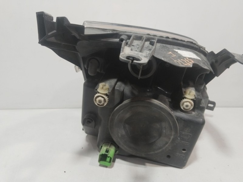Recambio de faro izquierdo para ford fusion (ju_) 1.4 referencia OEM IAM 24689700L  