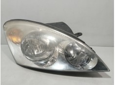 Recambio de faro derecho para kia cee´d sw (ed) 1.6 crdi 115 referencia OEM IAM 921021H000  