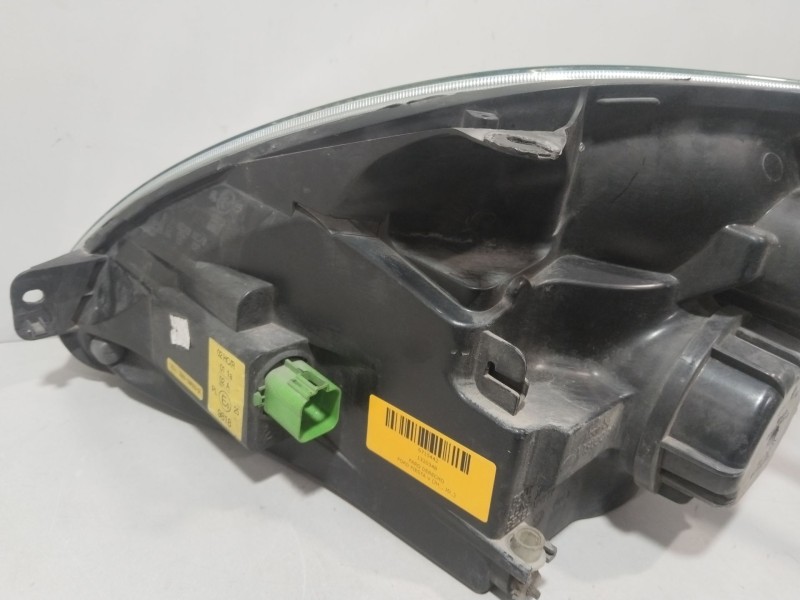 Recambio de faro derecho para ford fiesta v (jh_, jd_) 1.6 tdci referencia OEM IAM 1320348  