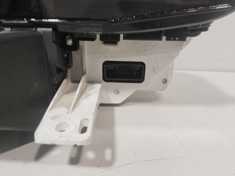 Recambio de cuadro instrumentos para toyota yaris (_p9_) 1.4 d-4d (nlp90_) referencia OEM IAM 838000DJ90  