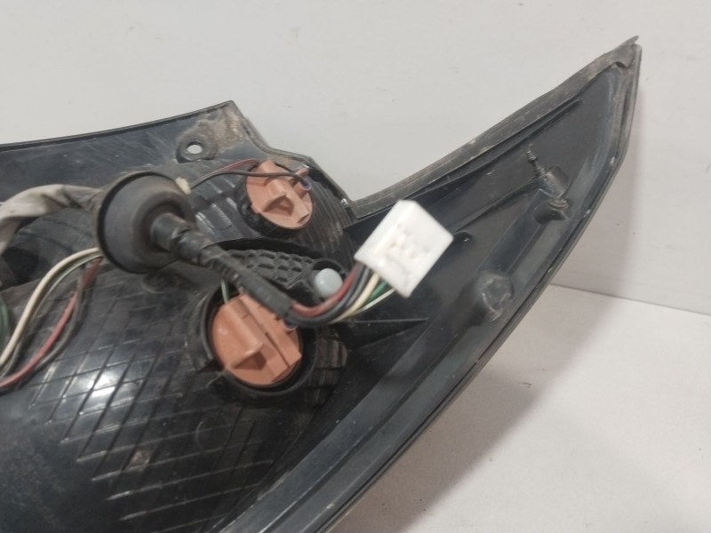 Recambio de piloto trasero izquierdo para kia rio ii (jb) 1.5 crdi referencia OEM IAM 924011G210  