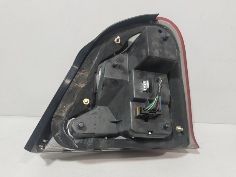 Recambio de piloto trasero izquierdo para rover 75 (rj) 2.0 v6 referencia OEM IAM 263141  