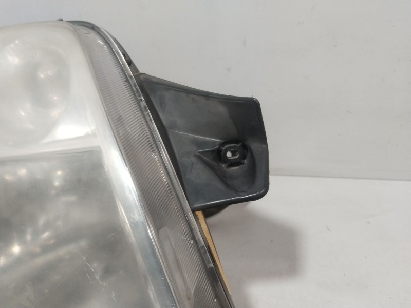 Recambio de faro derecho para kia picanto i (sa) 1.1 referencia OEM IAM 9210207010  