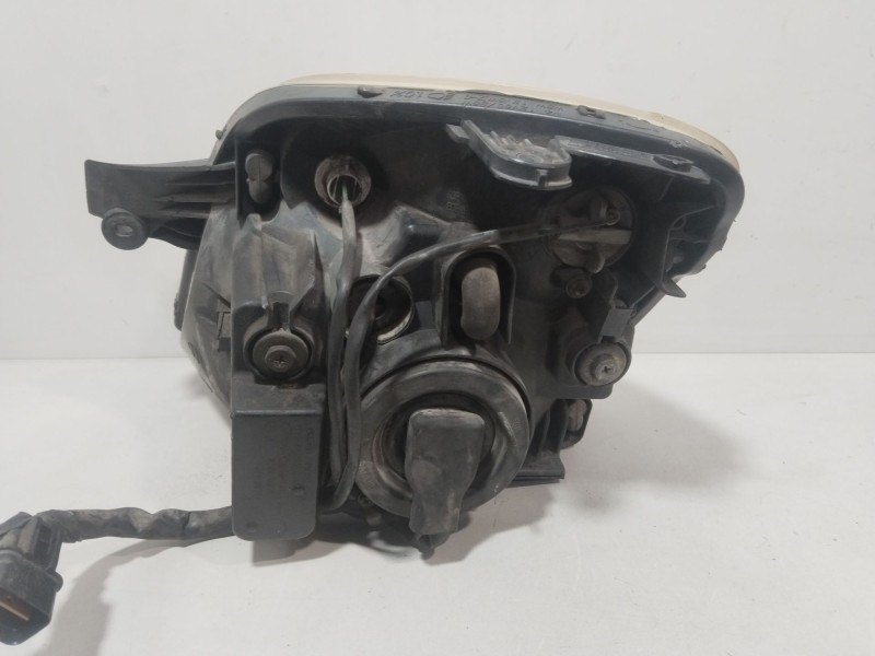 Recambio de faro derecho para kia picanto i (sa) 1.1 referencia OEM IAM 9210207010  