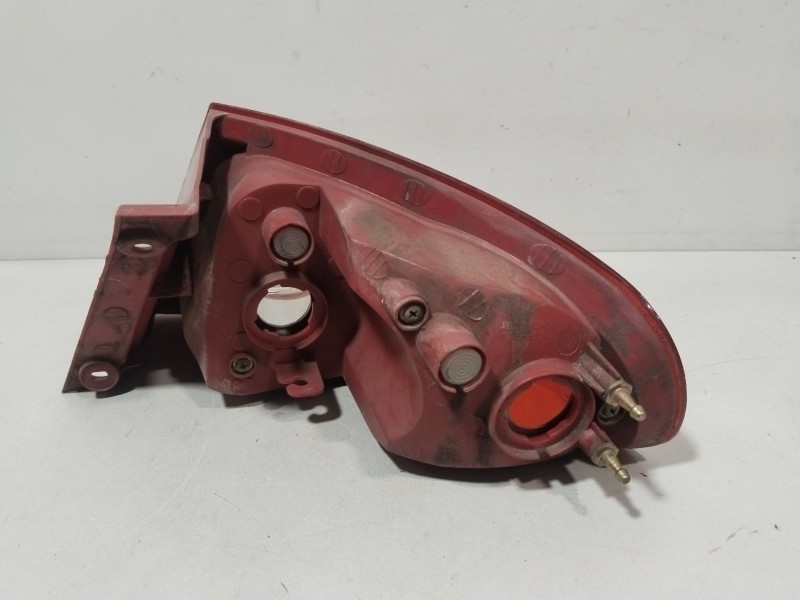 Recambio de piloto trasero izquierdo para chevrolet lacetti (j200) 1.6 referencia OEM IAM 201192  