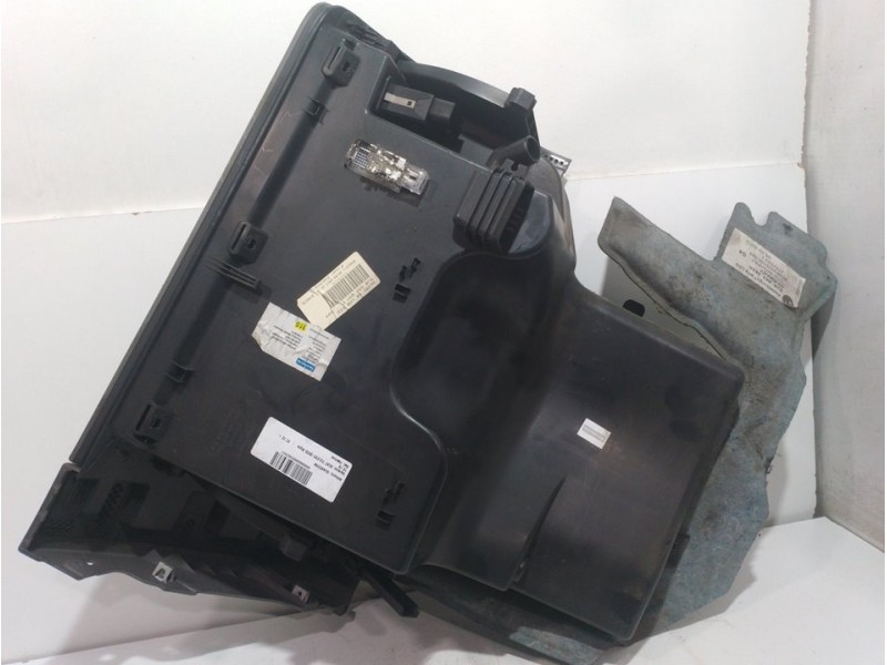 Recambio de guantera para seat toledo (kg3) style referencia OEM IAM 5JB857097E 5JB857097E 