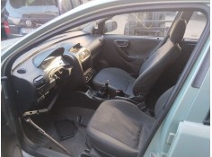 opel corsa c (x01) del año 2002 2