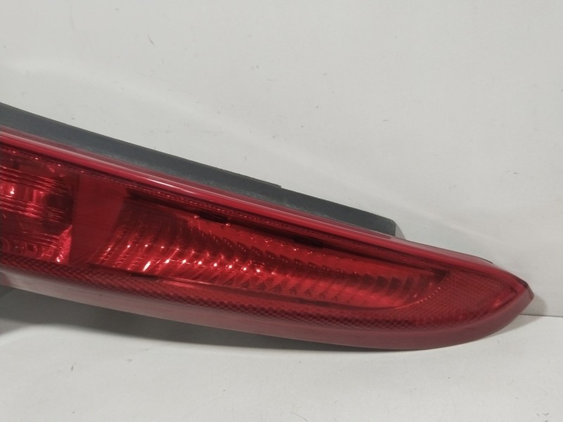 Recambio de piloto trasero derecho para volvo c30 (533) 2.0 d referencia OEM IAM 31213914  