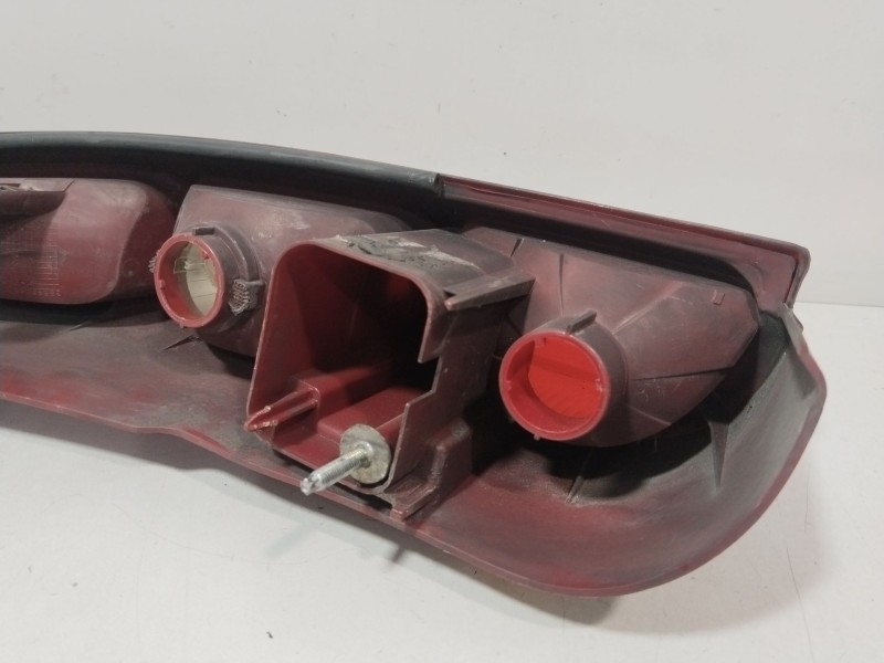 Recambio de piloto trasero izquierdo para citroën c8 (ea_, eb_) 2.0 hdi referencia OEM IAM 6350Y5  